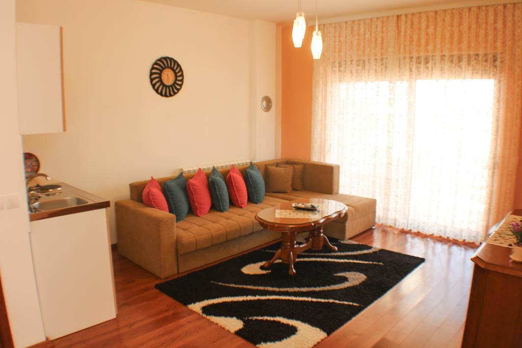 Apartments Kan Ulcinj Exterior photo