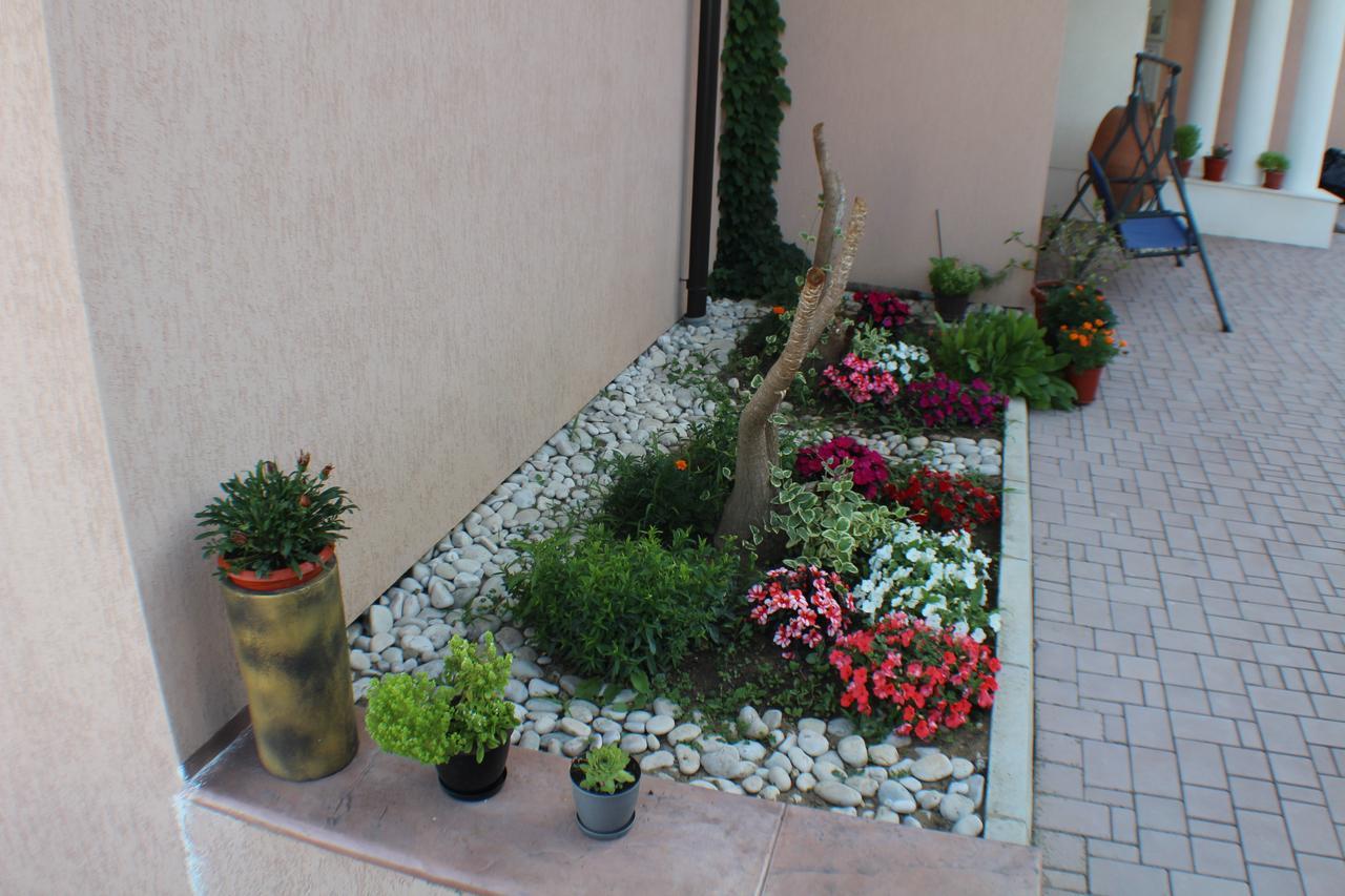Apartments Kan Ulcinj Exterior photo